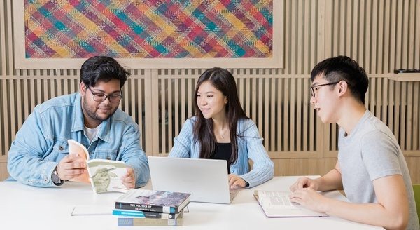 马来西亚博特拉大学经济学专业值得读吗？就业方向深度解析